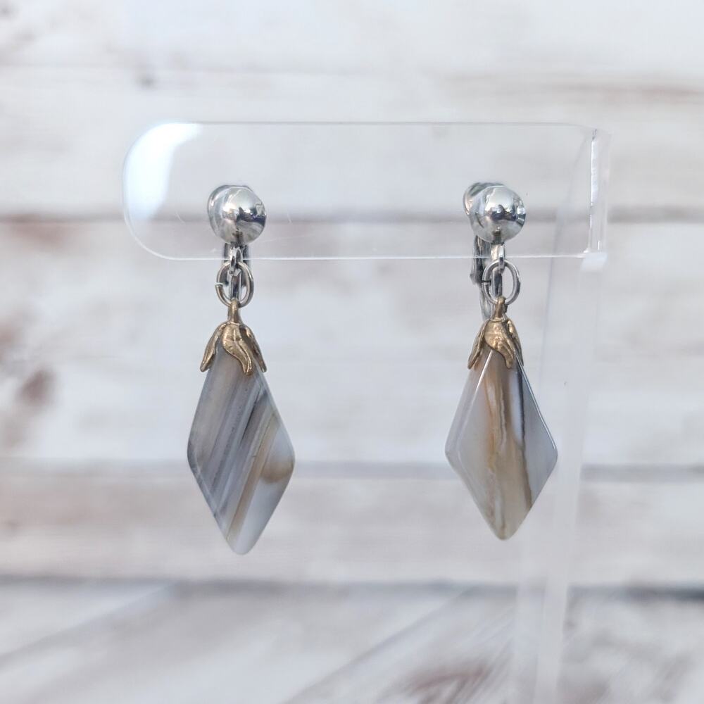 Vintage Clip On Earrings Very Pretty & Unusual Dangle Earrings